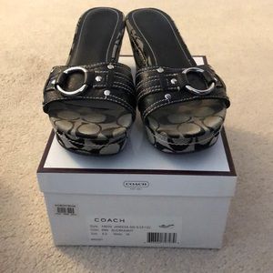Coach sandals size 8